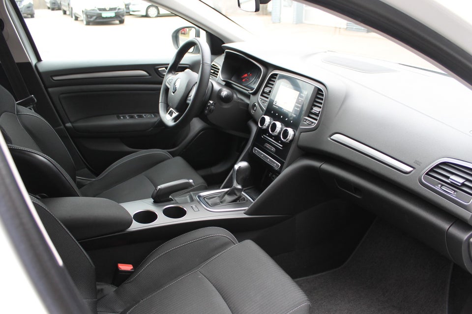 Renault Megane IV 1,5 dCi 115 Intens Sport Tourer EDC Van 5d