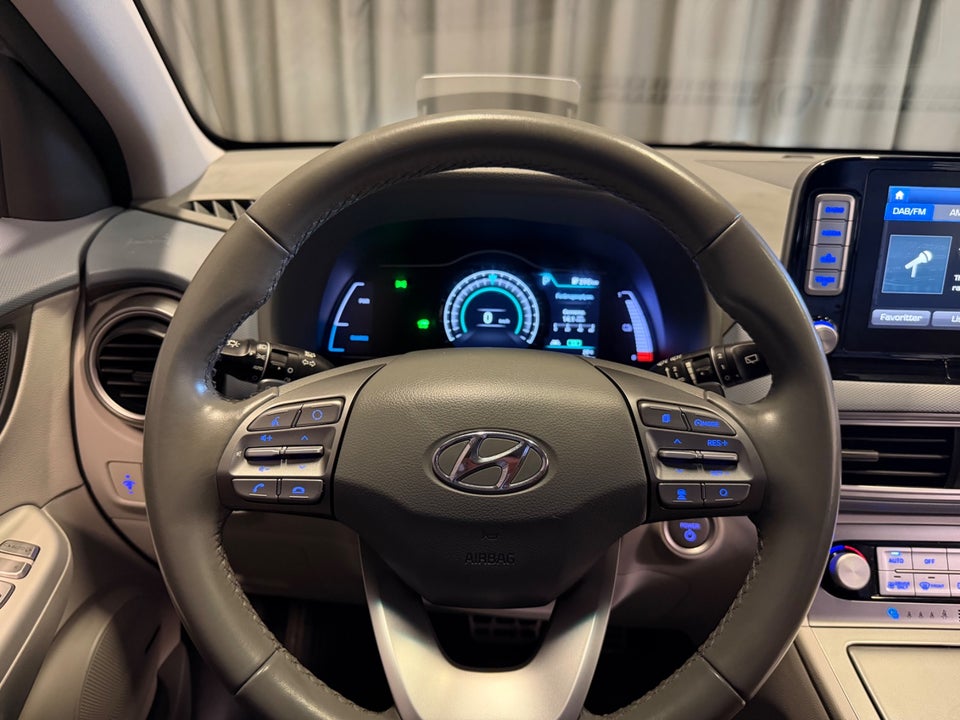 Hyundai Kona 64 EV Advanced Premium 5d
