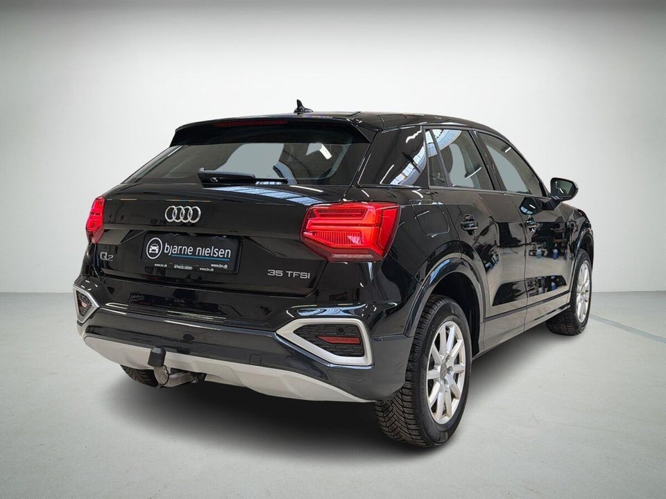 Audi Q2 35 TFSi Prestige S-tr. 5d