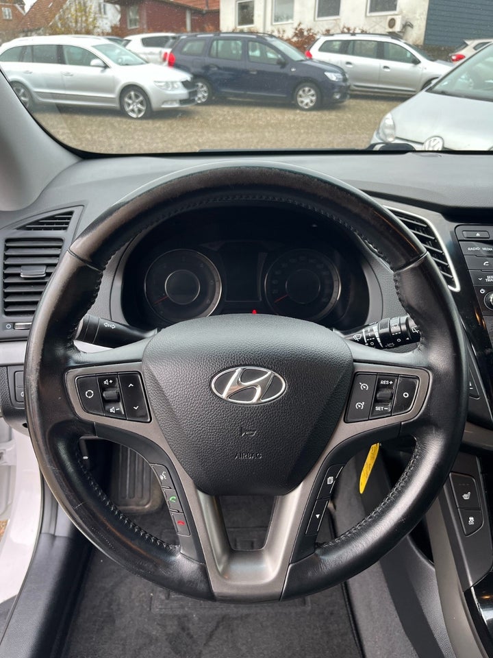 Hyundai i40 1,7 CRDi 115 Life CW 5d