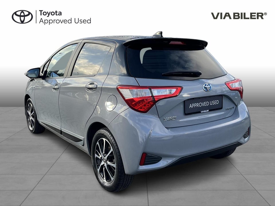 Toyota Yaris 1,5 Hybrid H3 Premium e-CVT 5d