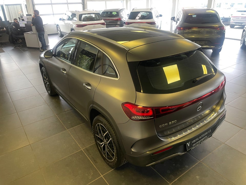 Mercedes EQA250 AMG Line 5d