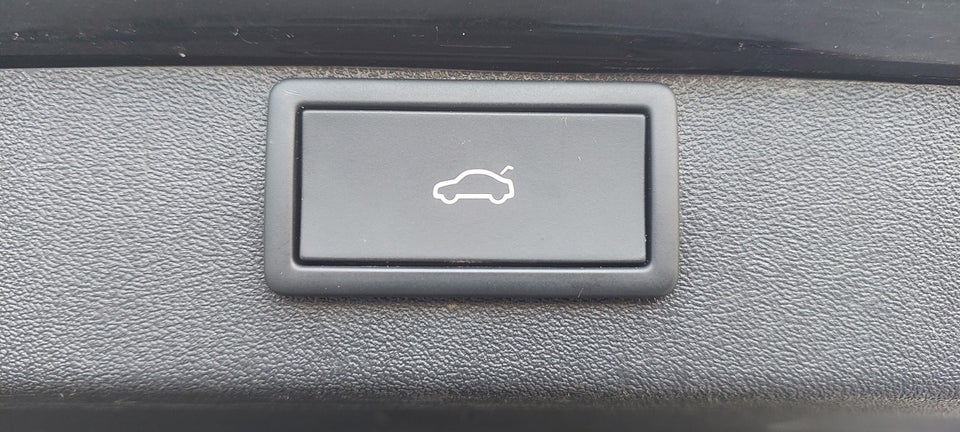 Skoda Enyaq 80 iV Plus Suite 5d