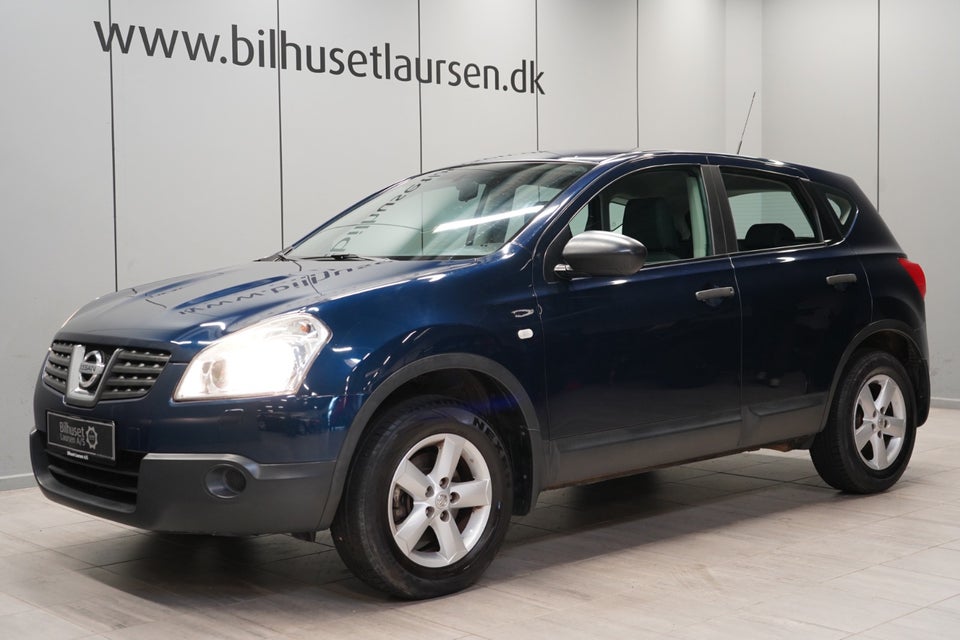 Nissan Qashqai 1,6 Acenta 5d