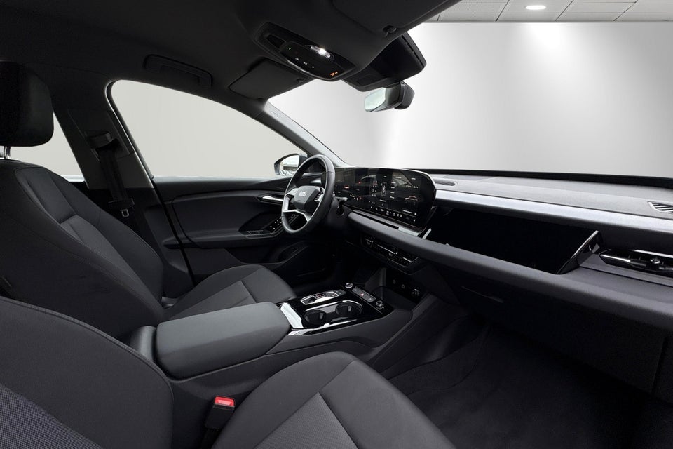 Audi Q6 e-tron Progress 5d