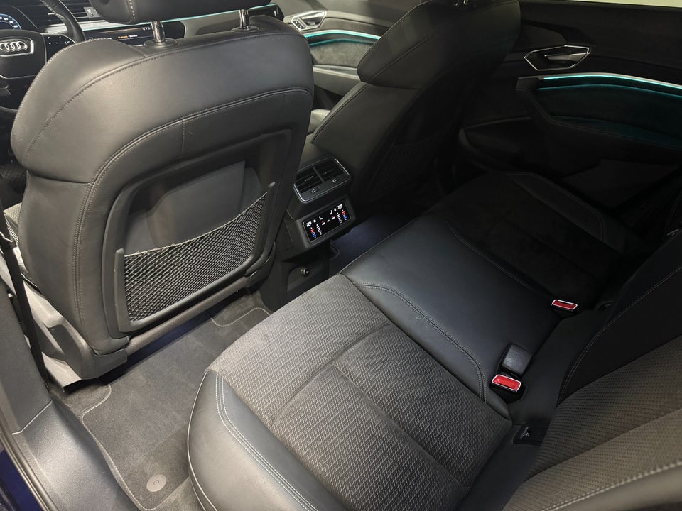 Audi e-tron 55 S-line quattro 5d