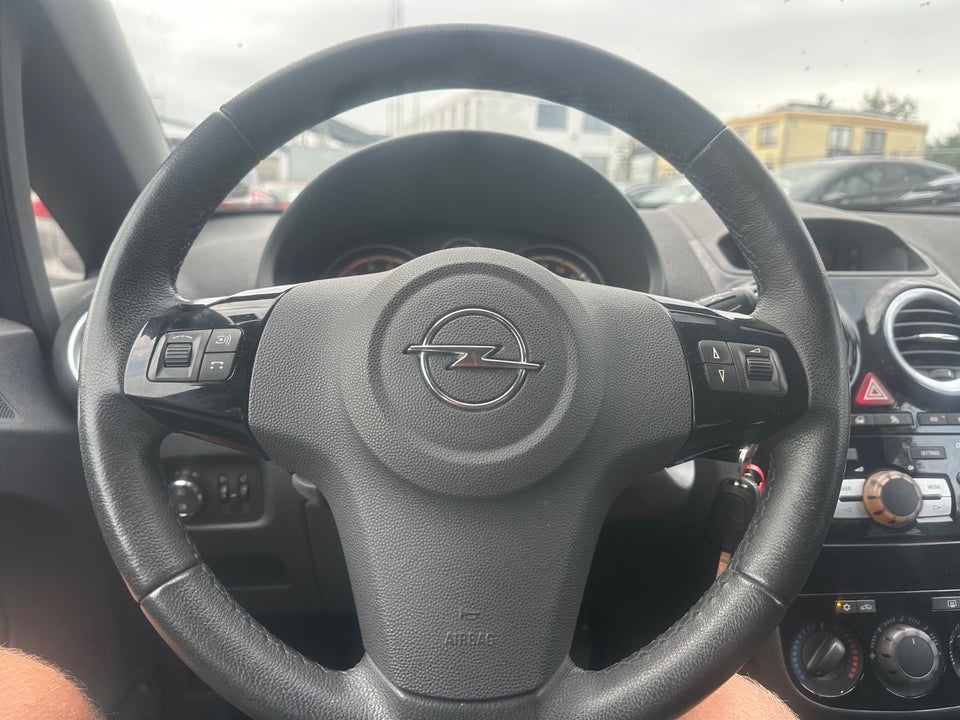 Opel Corsa 1,2 16V Enjoy 5d