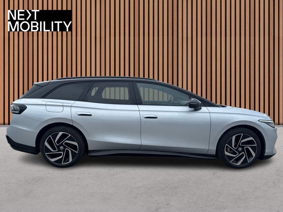 VW ID.7 77 Pro Tourer 5d