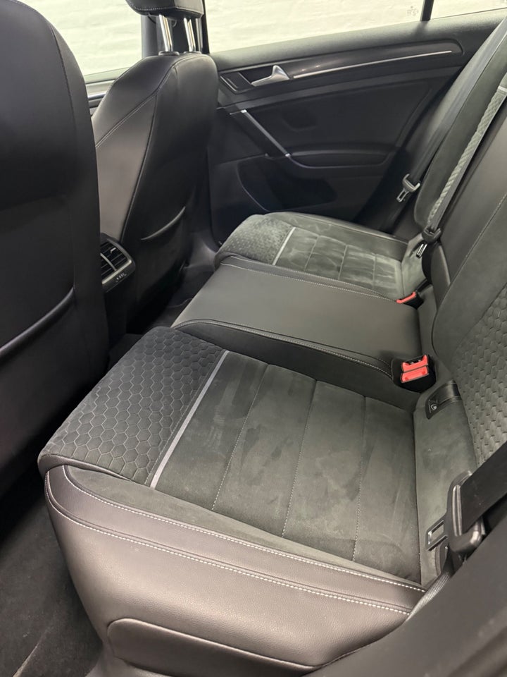 VW Golf VII 1,4 GTE DSG 5d