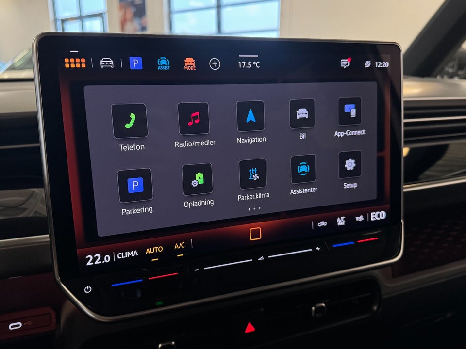 VW ID.Buzz 86 Life+ 7prs LWB 5d