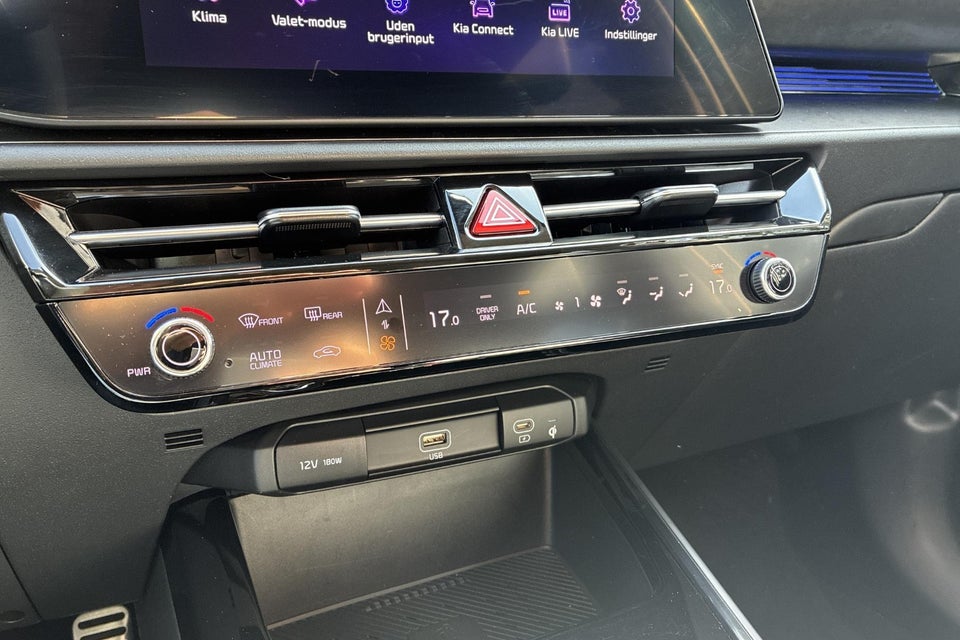 Kia Niro 64 EV Premium 5d