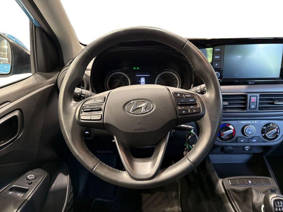Hyundai i10 1,0 MPi Essential 5d
