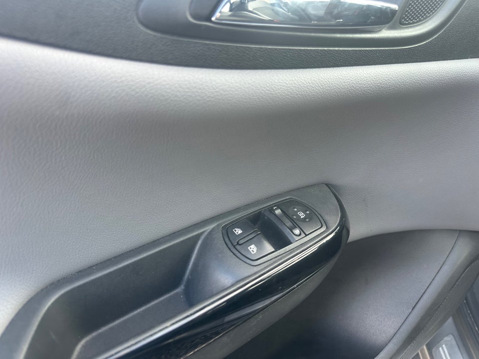 Opel Corsa 1,0 T 90 Cosmo 5d