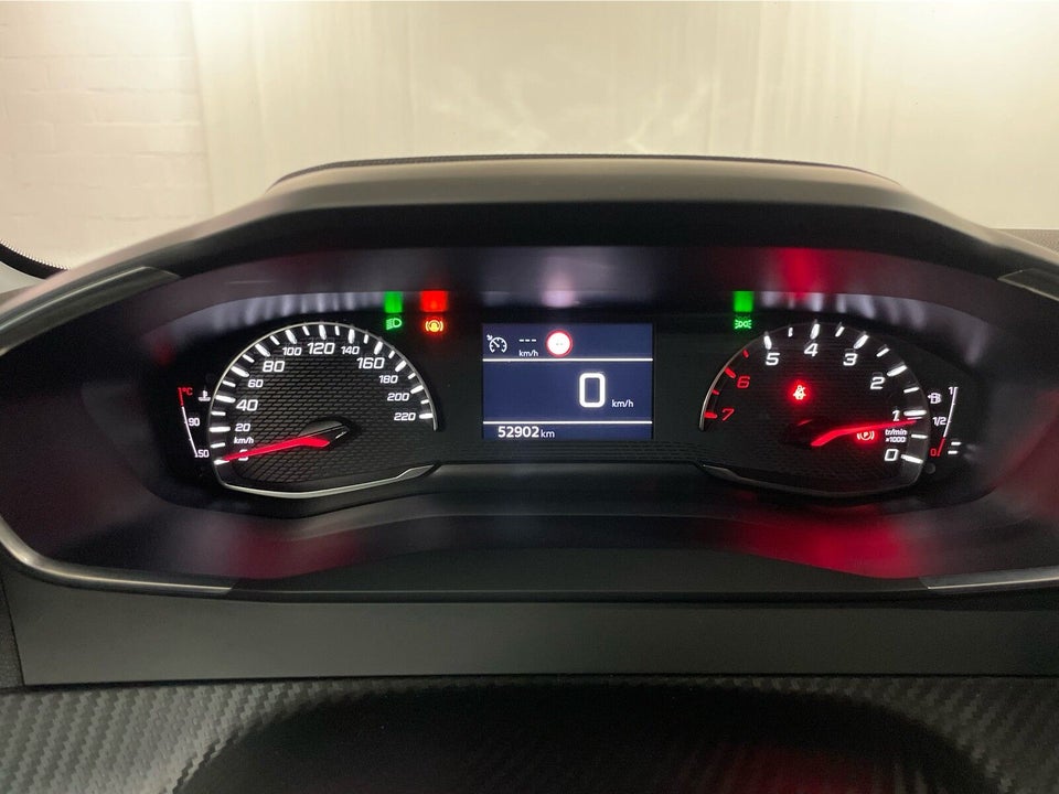 Peugeot 208 1,2 PureTech 100 Evolution 5d