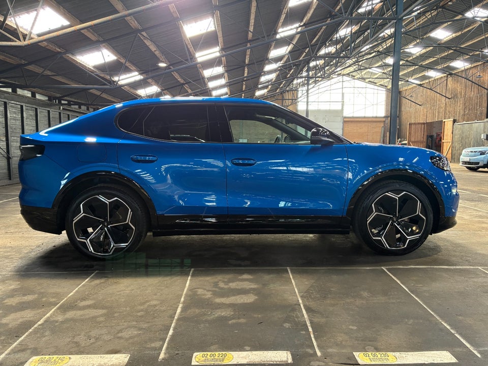 Ford Capri 77 Premium Extended Range 5d