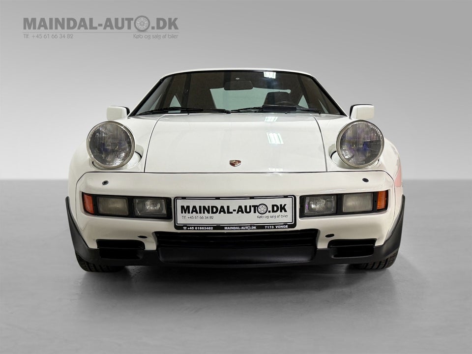 Porsche 928 4,7 S 3d