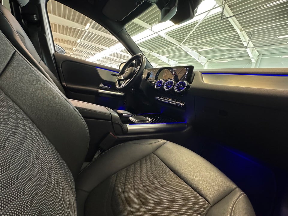 Mercedes EQA250 Progressive 5d
