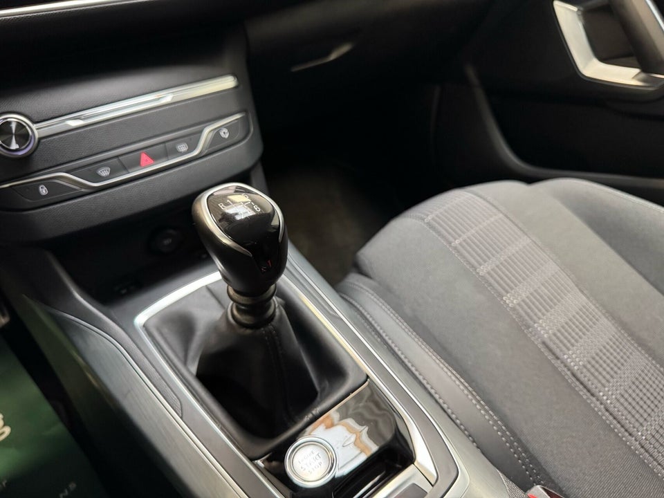 Peugeot 308 1,5 BlueHDi 130 Allure Grand 5d