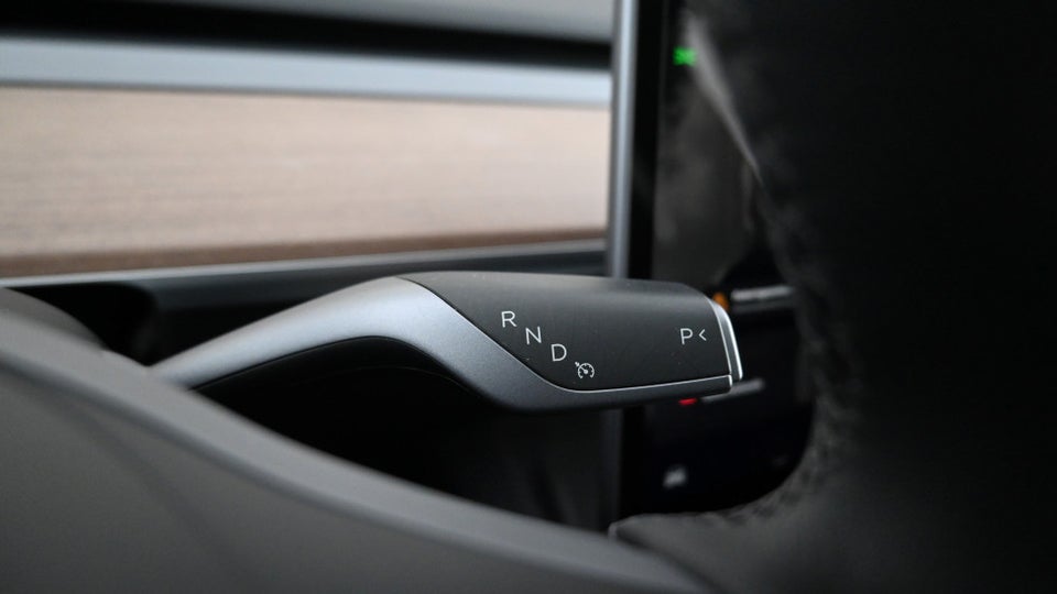 Tesla Model Y Performance AWD 5d