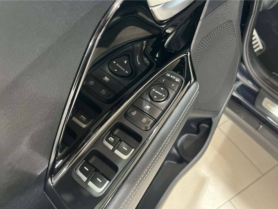 Kia e-Niro 64 Advance 5d