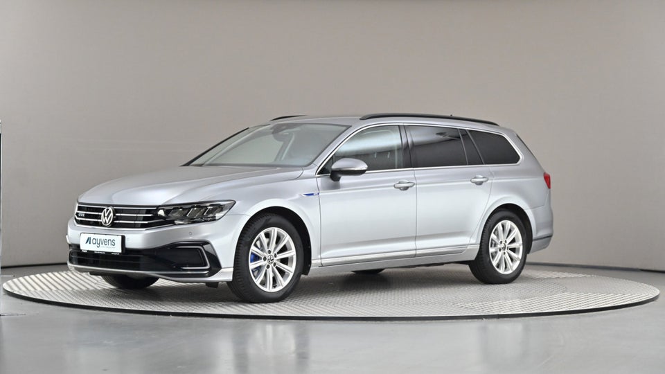 VW Passat 1,4 GTE High Variant DSG 5d
