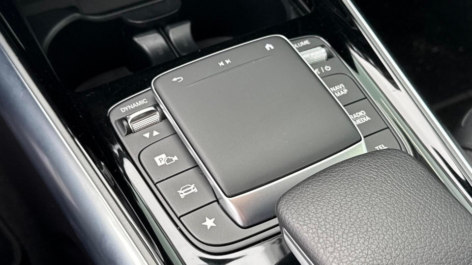 Mercedes EQA250+ Progressive 5d