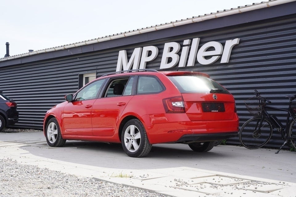 Skoda Octavia 1,6 TDi 115 Ambition Combi DSG 5d