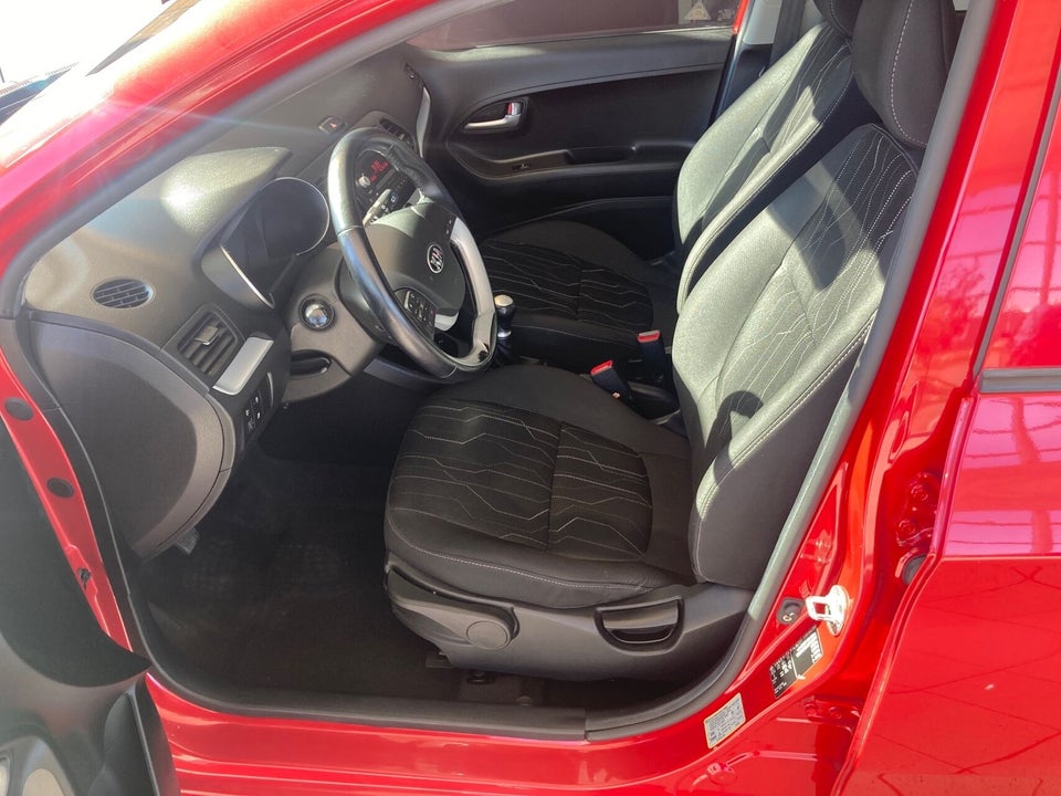 Kia Picanto 1,0 Limited 5d