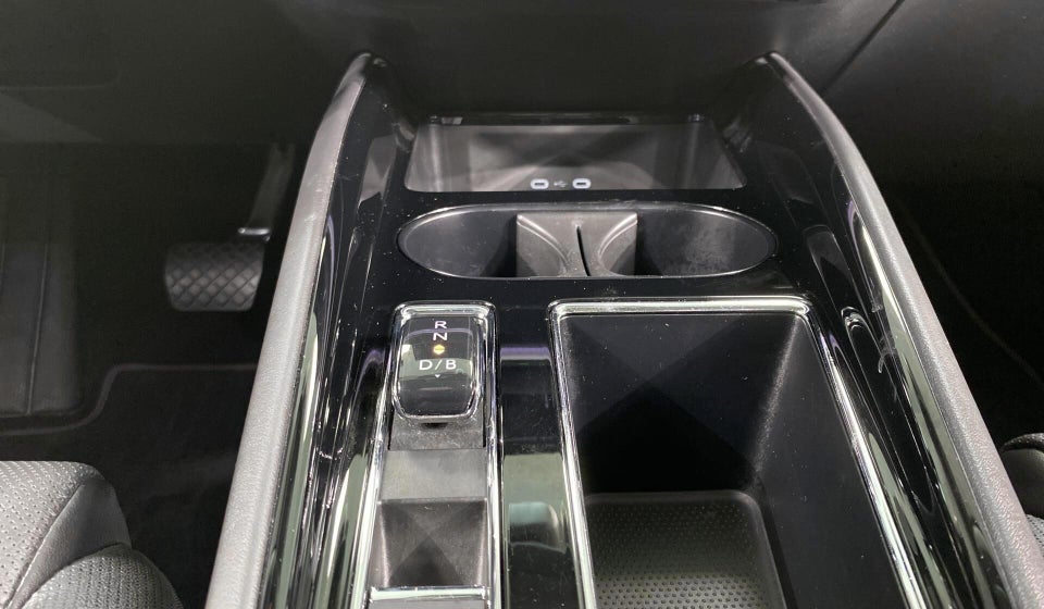 Skoda Enyaq 60 iV Suite 5d