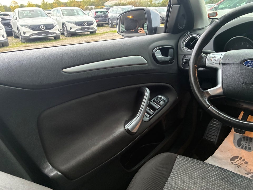 Ford Mondeo 1,6 Ti-VCT 125 Trend 5d
