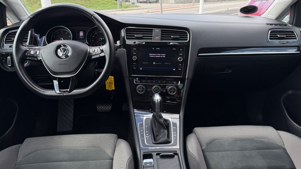 VW Golf VII 1,5 TSi 150 Highline DSG 5d