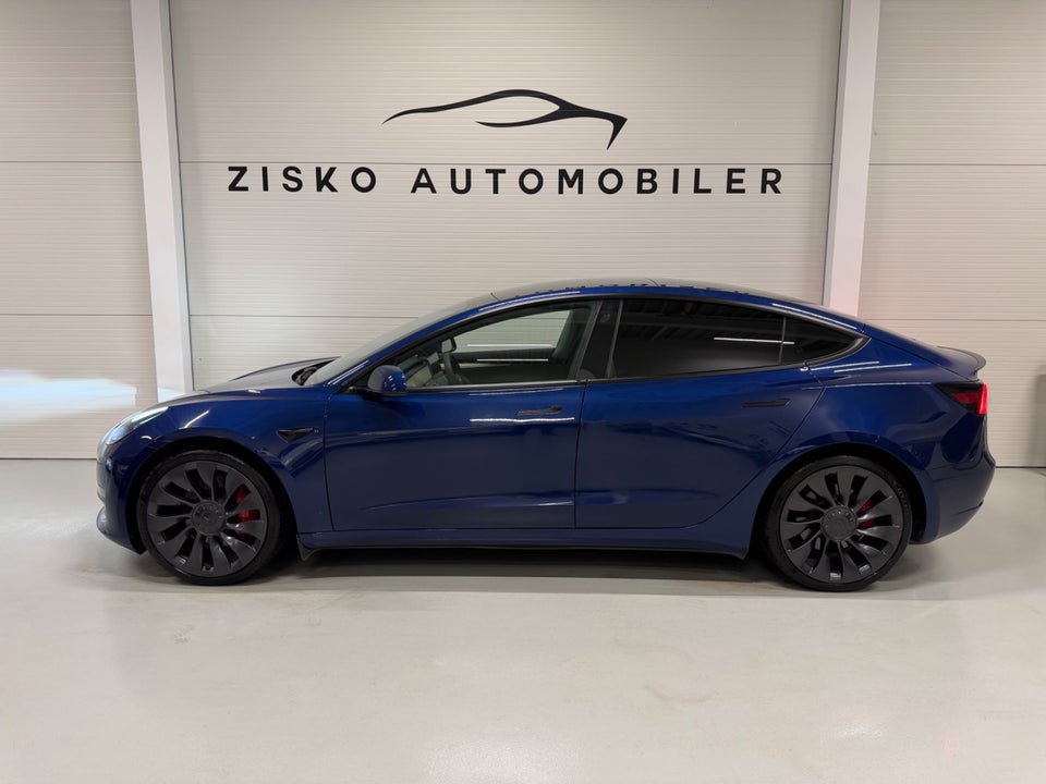 Tesla Model 3 Performance AWD 4d