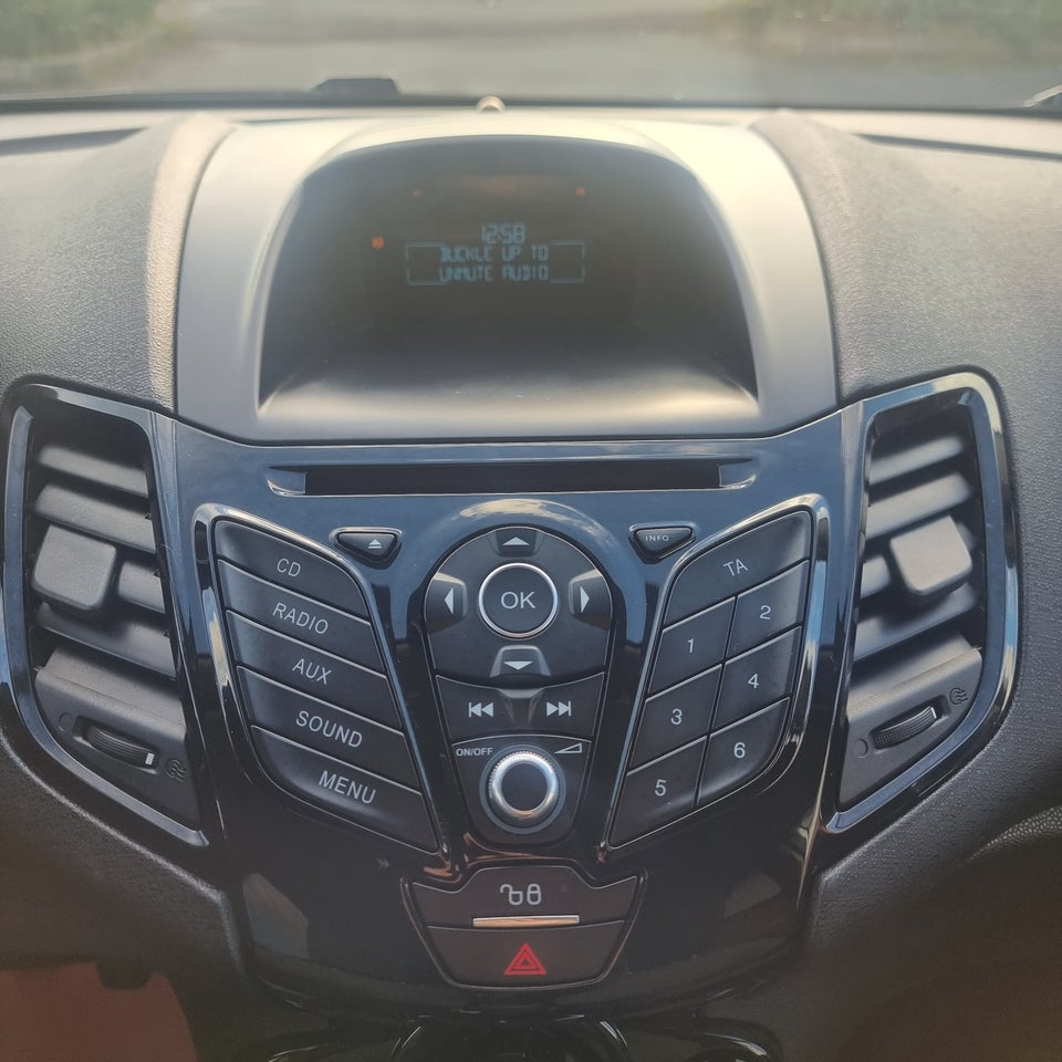 Ford Fiesta 1,0 SCTi 100 Titanium 5d