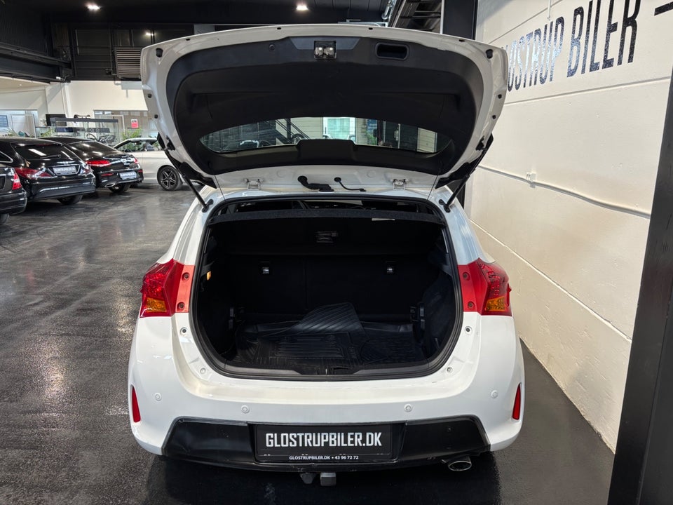 Toyota Auris 1,6 T2 5d