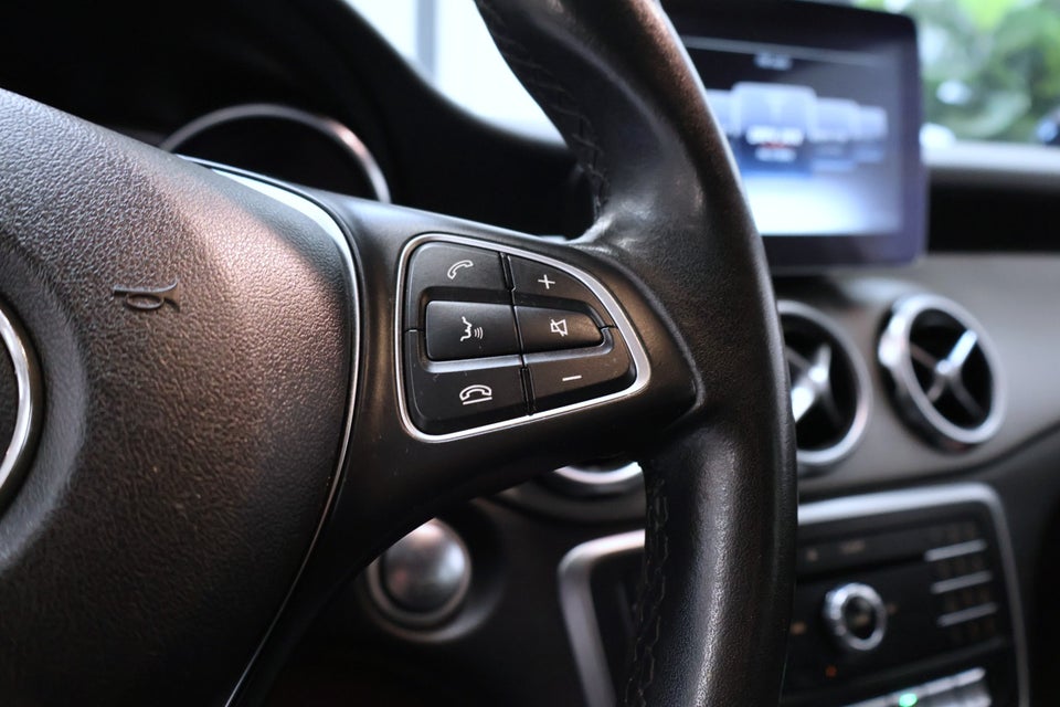 Mercedes GLA220 d 2,2 Urban aut. 5d