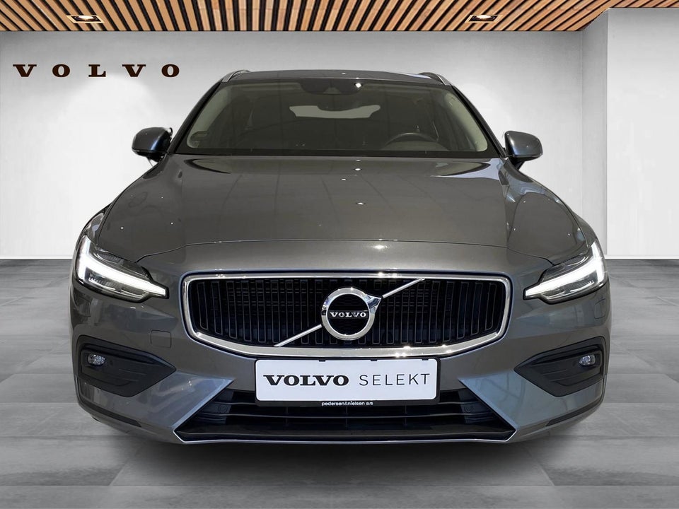 Volvo V60 2,0 T4 190 Momentum aut. 5d