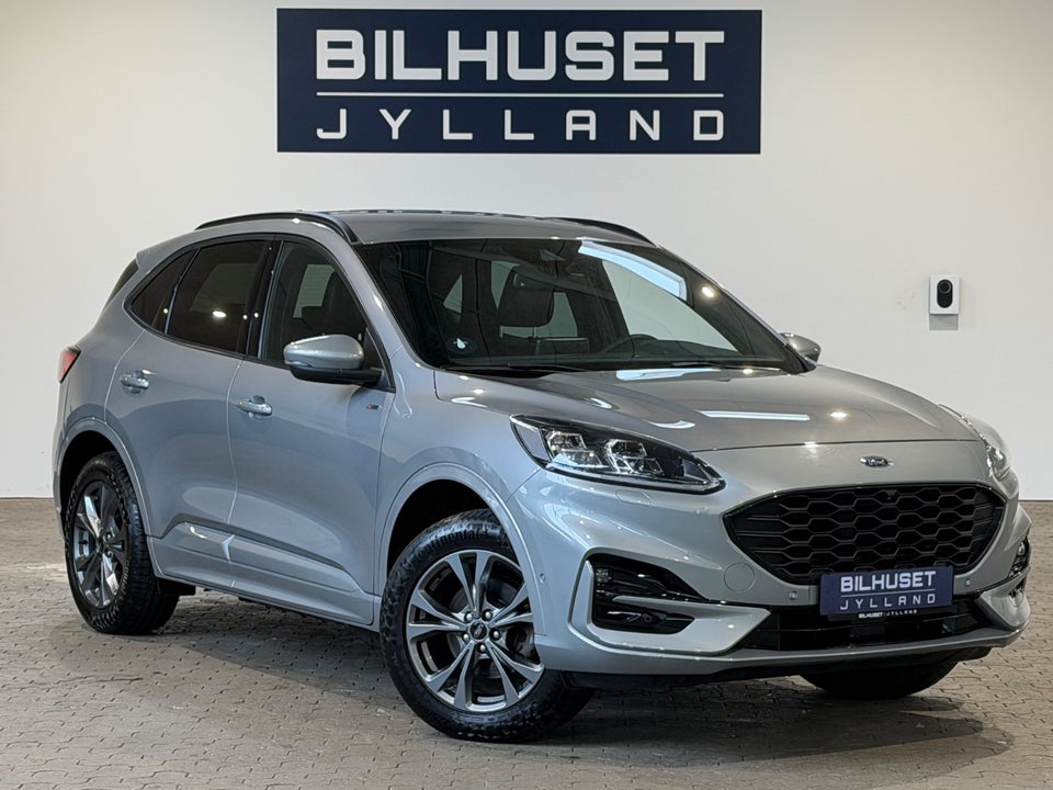 Ford Kuga 2,5 PHEV ST-Line X CVT 5d