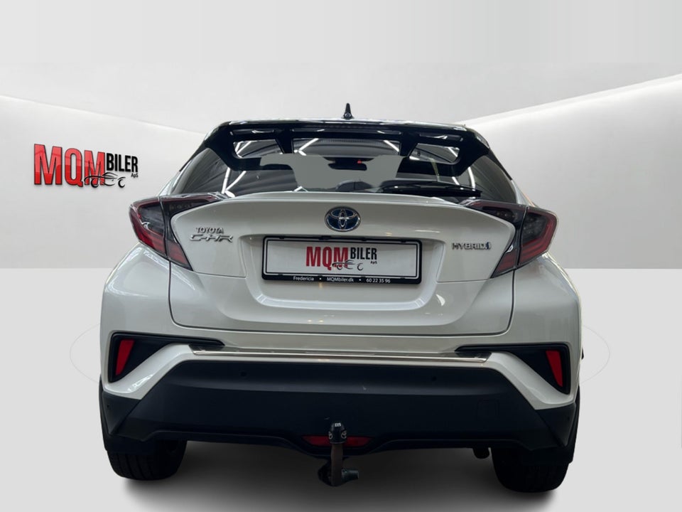 Toyota C-HR 1,8 Hybrid C-LUB Selected CVT 5d