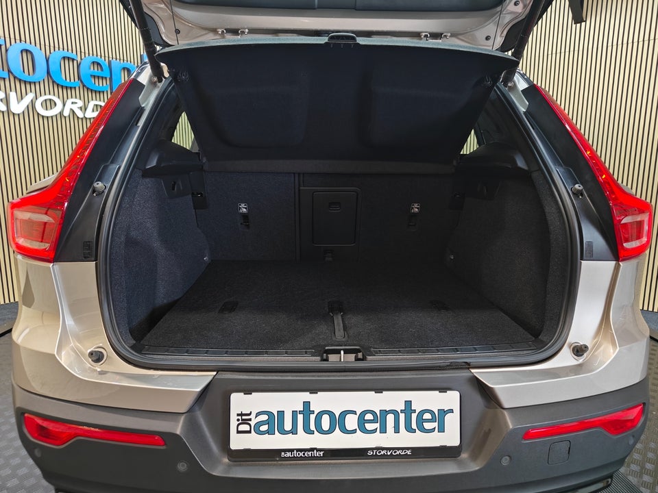 Volvo XC40 P6 ReCharge Plus 5d