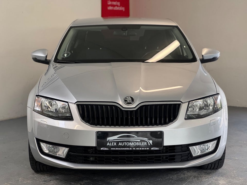 Skoda Octavia 1,2 TSi 105 Elegance 5d