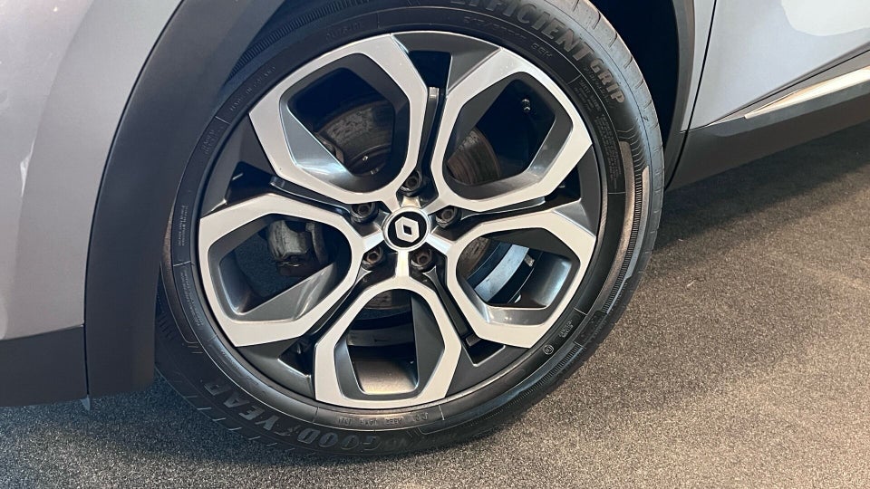 Renault Captur 1,6 E-Tech Intens 5d