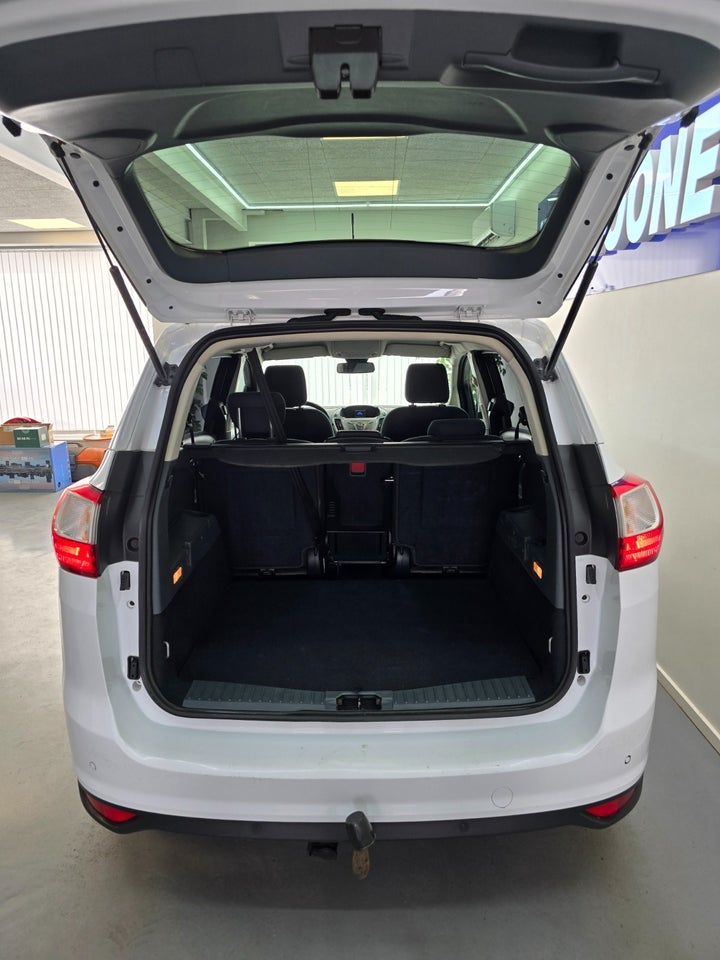 Ford Grand C-MAX 2,0 TDCi 140 Titanium aut. 5d