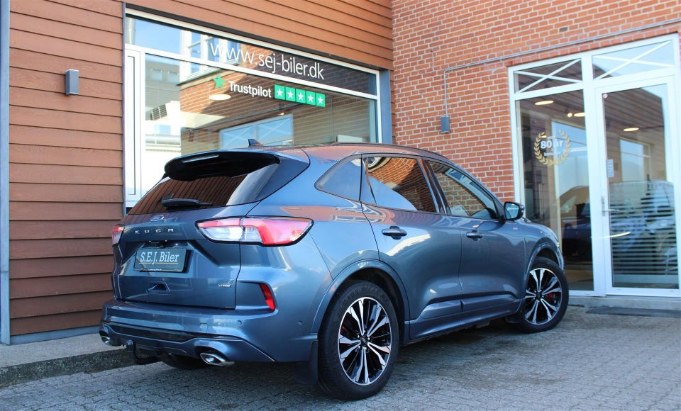 Ford Kuga 2,5 PHEV ST-Line X CVT 5d