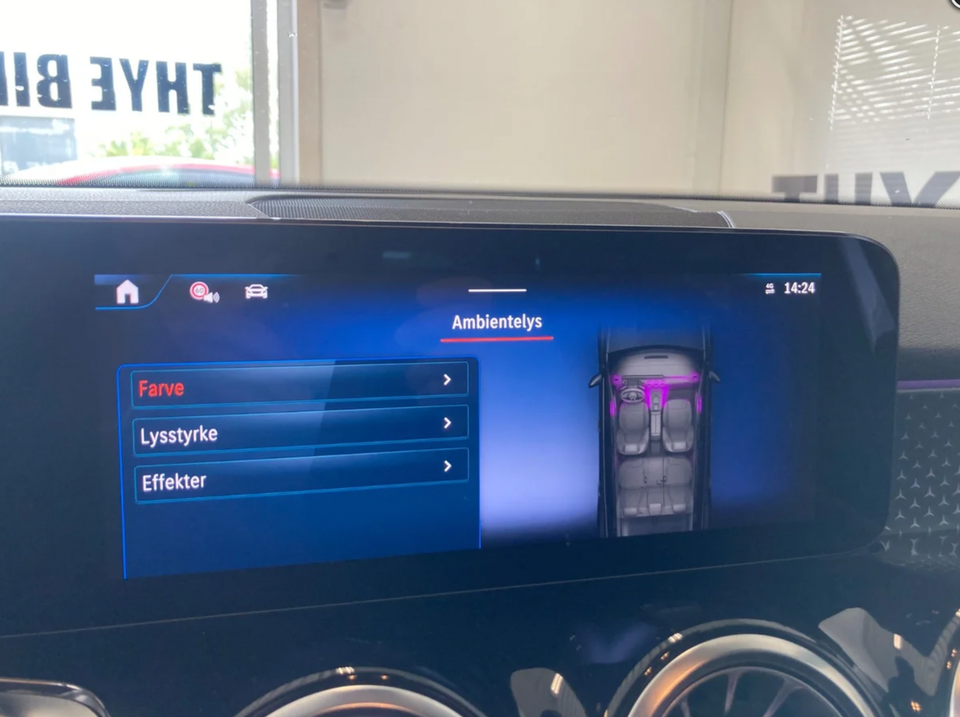 Mercedes EQB300 Progressive Advance Plus 4Matic 7prs 5d