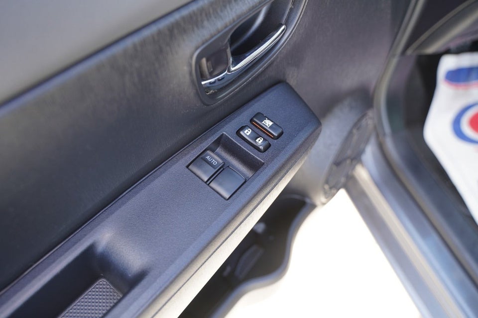 Toyota Yaris 1,0 VVT-i T2 Touch 5d