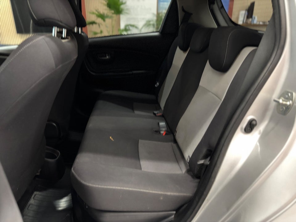 Toyota Yaris 1,5 Hybrid H3 Limited e-CVT 5d