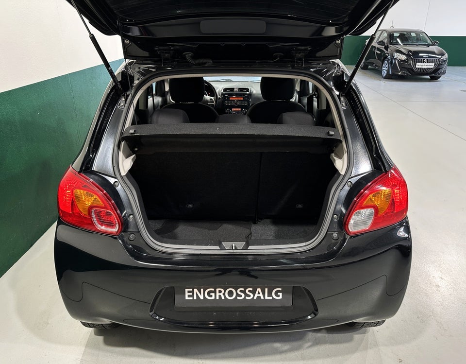 Mitsubishi Space Star 1,2 Intense CVT 5d