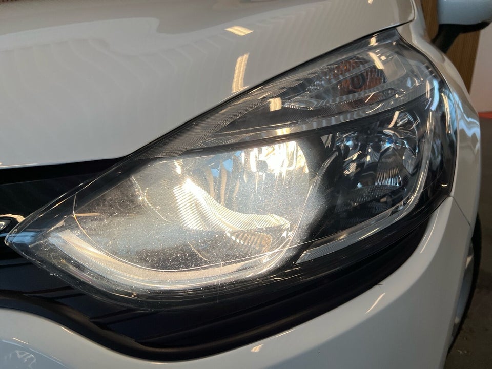 Renault Clio IV 0,9 TCe 90 Zen Sport Tourer 5d