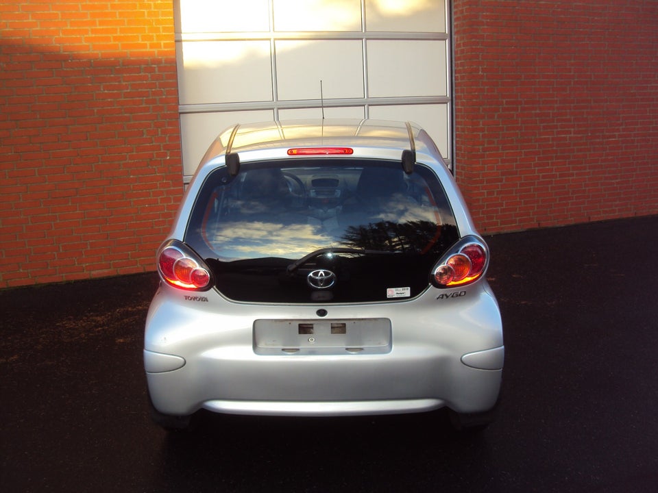 Toyota Aygo 1,0 VVT-i T2 Air 5d