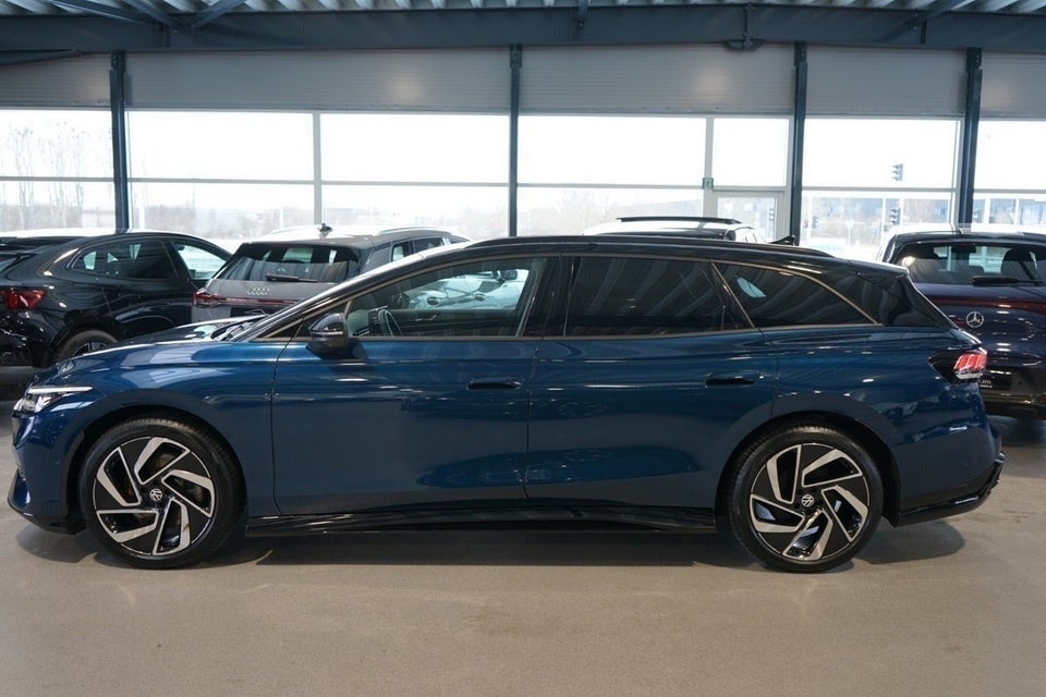 VW ID.7 86 Style S Tourer 5d
